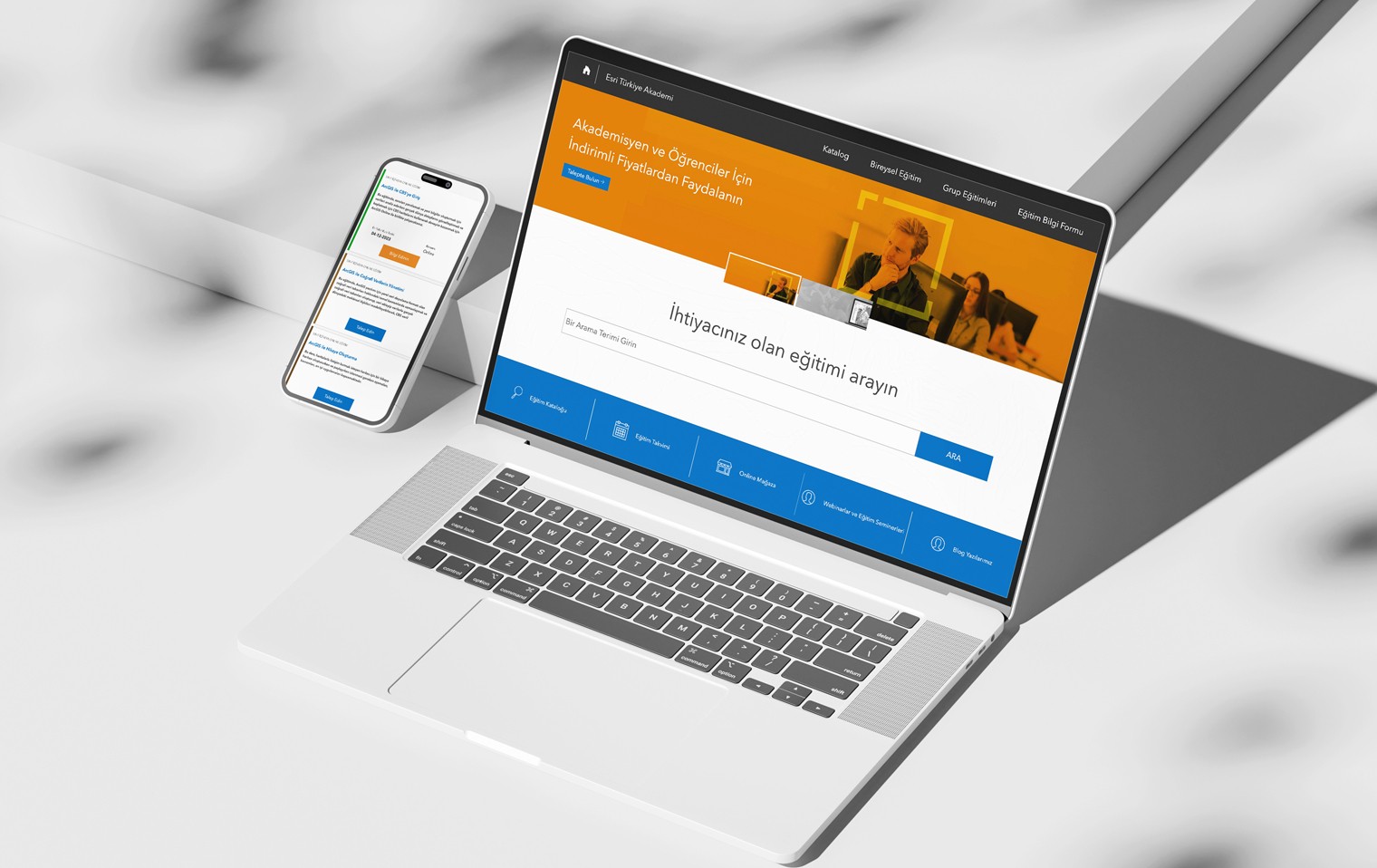 Esri Türkiye Web Sitesi Tasarımı