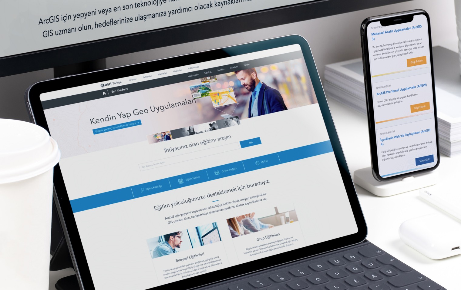 Esri Türkiye Arayüz Tasarımı